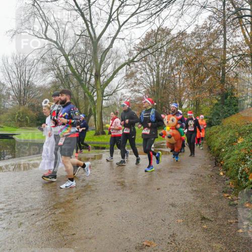 07.12.2025 - St. Pauli X-Mass-Run No. 15 Michael Burmester http://msf.ph/oto/9427714 07.12.2025 11:25:21 Laufen 482, 4427 meine-sportfotos.de