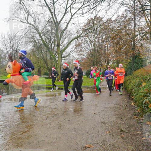 07.12.2025 - St. Pauli X-Mass-Run No. 15 Michael Burmester http://msf.ph/oto/9427721 07.12.2025 11:25:23 Laufen 2877, 4426 meine-sportfotos.de