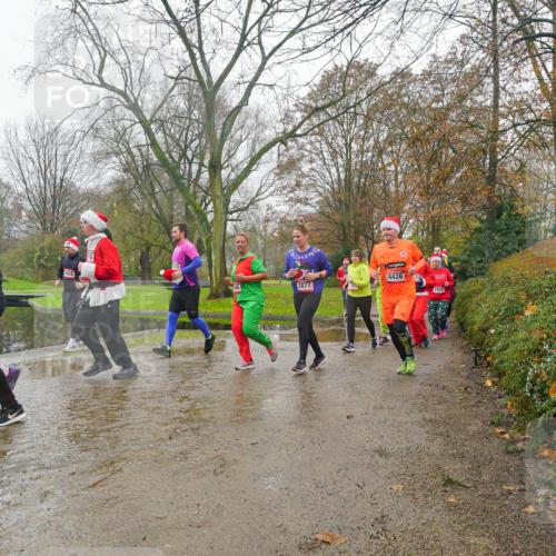 07.12.2025 - St. Pauli X-Mass-Run No. 15 Michael Burmester http://msf.ph/oto/9427724 07.12.2025 11:25:24 Laufen 4424, 4426, 2877, 1926 meine-sportfotos.de