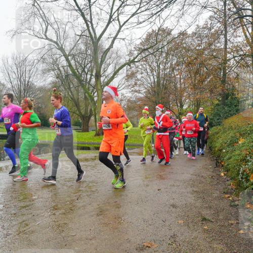 07.12.2025 - St. Pauli X-Mass-Run No. 15 Michael Burmester http://msf.ph/oto/9427726 07.12.2025 11:25:26 Laufen 4423, 4426, 3183, 1926 meine-sportfotos.de