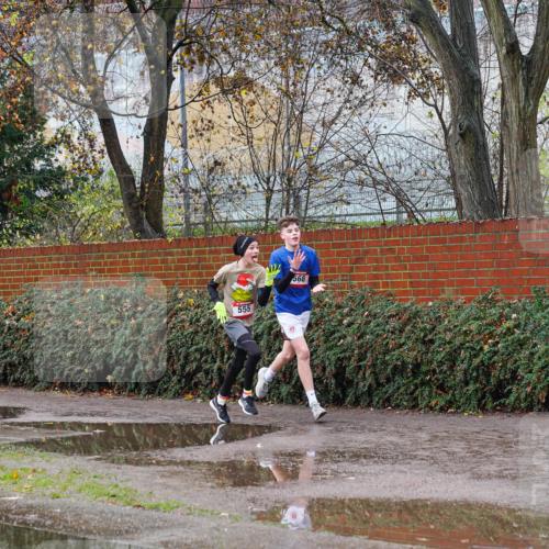 07.12.2025 - St. Pauli X-Mass-Run No. 15 Michael Burmester http://msf.ph/oto/9427732 07.12.2025 10:40:19 Laufen 555, 568 meine-sportfotos.de