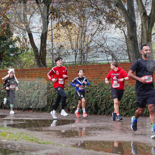 07.12.2025 - St. Pauli X-Mass-Run No. 15 Michael Burmester http://msf.ph/oto/9427740 07.12.2025 10:40:29 Laufen 761, 53, 1213, 1099, 1097, 1393, 35 meine-sportfotos.de