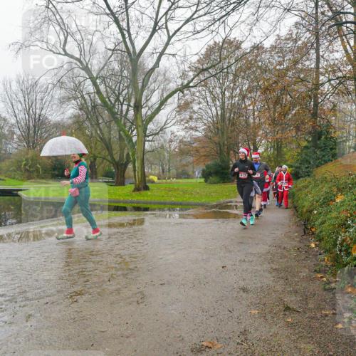07.12.2025 - St. Pauli X-Mass-Run No. 15 Michael Burmester http://msf.ph/oto/9427763 07.12.2025 11:25:50 Laufen 613 meine-sportfotos.de