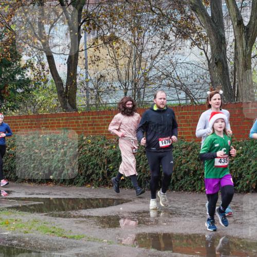 07.12.2025 - St. Pauli X-Mass-Run No. 15 Michael Burmester http://msf.ph/oto/9427812 07.12.2025 10:42:04 Laufen 16, 1476, 435, 439, 16 meine-sportfotos.de