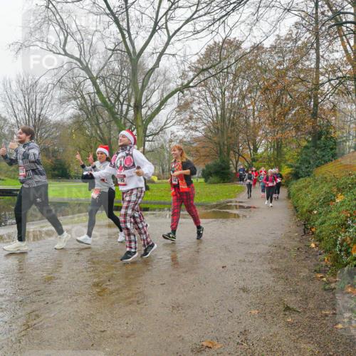 07.12.2025 - St. Pauli X-Mass-Run No. 15 Michael Burmester http://msf.ph/oto/9427819 07.12.2025 11:26:26 Laufen  meine-sportfotos.de