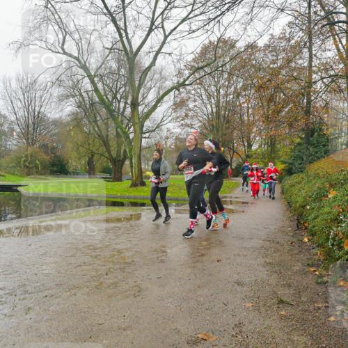 07.12.2025 - St. Pauli X-Mass-Run No. 15 Michael Burmester http://msf.ph/oto/9427826 07.12.2025 11:26:33 Laufen 3650 meine-sportfotos.de