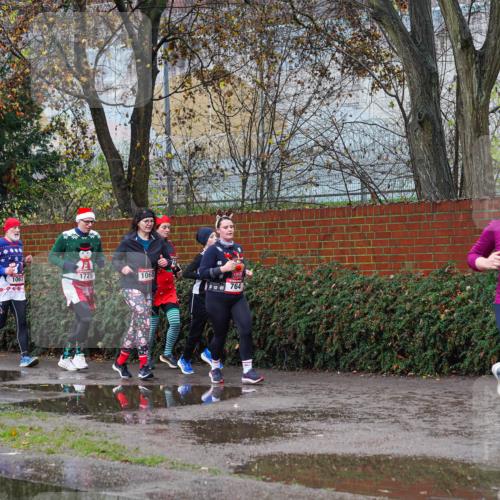 07.12.2025 - St. Pauli X-Mass-Run No. 15 Michael Burmester http://msf.ph/oto/9427827 07.12.2025 10:42:18 Laufen 1721, 1139, 1065, 764, 1640 meine-sportfotos.de