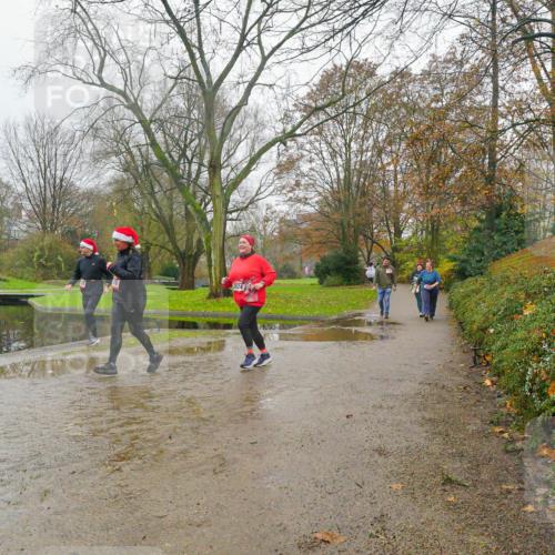 07.12.2025 - St. Pauli X-Mass-Run No. 15 Michael Burmester http://msf.ph/oto/9427878 07.12.2025 11:27:38 Laufen  meine-sportfotos.de