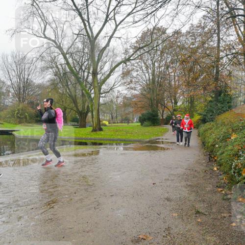 07.12.2025 - St. Pauli X-Mass-Run No. 15 Michael Burmester http://msf.ph/oto/9427897 07.12.2025 11:28:22 Laufen  meine-sportfotos.de