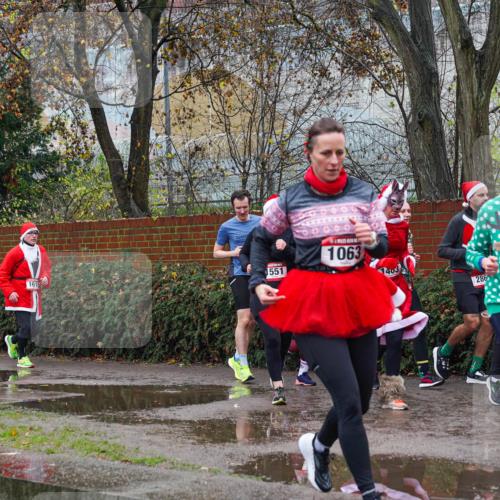 07.12.2025 - St. Pauli X-Mass-Run No. 15 Michael Burmester http://msf.ph/oto/9427934 07.12.2025 10:43:31 Laufen 1615, 1551, 1063, 1403, 286, 542, 403 meine-sportfotos.de