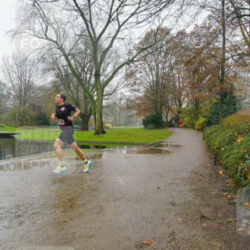 07.12.2025 - St. Pauli X-Mass-Run No. 15 Michael Burmester http://msf.ph/oto/9427965 07.12.2025 11:37:13 Laufen 340 meine-sportfotos.de