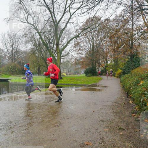 07.12.2025 - St. Pauli X-Mass-Run No. 15 Michael Burmester http://msf.ph/oto/9427968 07.12.2025 11:37:22 Laufen  meine-sportfotos.de