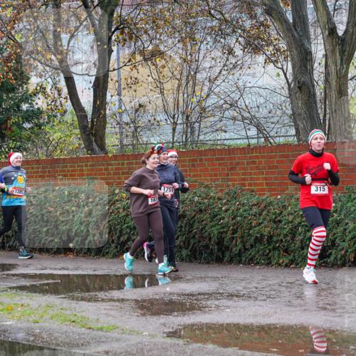 07.12.2025 - St. Pauli X-Mass-Run No. 15 Michael Burmester http://msf.ph/oto/9427978 07.12.2025 10:44:11 Laufen 1286, 1285, 163, 1751, 315 meine-sportfotos.de