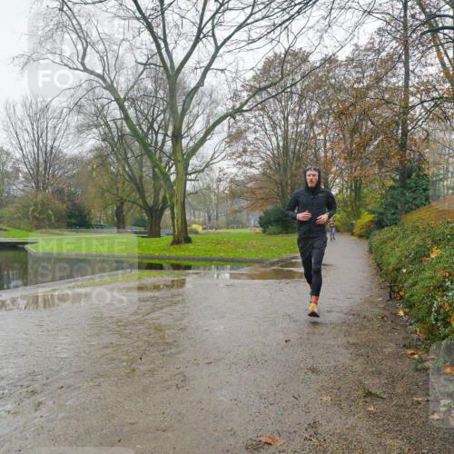 07.12.2025 - St. Pauli X-Mass-Run No. 15 Michael Burmester http://msf.ph/oto/9427979 07.12.2025 11:37:49 Laufen  meine-sportfotos.de