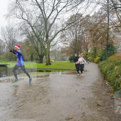 07.12.2025 - St. Pauli X-Mass-Run No. 15 Michael Burmester http://msf.ph/oto/9427992 07.12.2025 11:38:25 Laufen 4172 meine-sportfotos.de