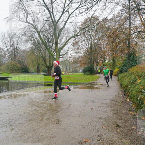 07.12.2025 - St. Pauli X-Mass-Run No. 15 Michael Burmester http://msf.ph/oto/9428000 07.12.2025 11:38:33 Laufen 1535 meine-sportfotos.de