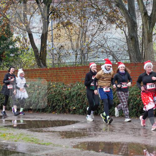 07.12.2025 - St. Pauli X-Mass-Run No. 15 Michael Burmester http://msf.ph/oto/9428016 07.12.2025 10:44:38 Laufen 1208, 271, 273, 920, 878, 784, 574 meine-sportfotos.de