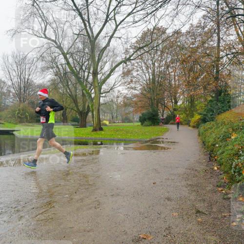 07.12.2025 - St. Pauli X-Mass-Run No. 15 Michael Burmester http://msf.ph/oto/9428049 07.12.2025 11:39:28 Laufen 144 meine-sportfotos.de