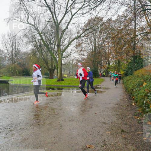 07.12.2025 - St. Pauli X-Mass-Run No. 15 Michael Burmester http://msf.ph/oto/9428079 07.12.2025 11:40:09 Laufen  meine-sportfotos.de