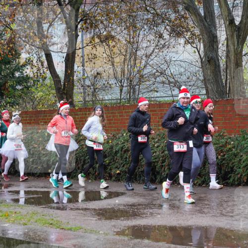 07.12.2025 - St. Pauli X-Mass-Run No. 15 Michael Burmester http://msf.ph/oto/9428093 07.12.2025 10:45:21 Laufen 1697, 190, 1619, 17, 182, 395, 313, 361, 200 meine-sportfotos.de