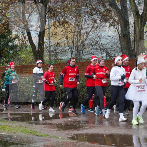 07.12.2025 - St. Pauli X-Mass-Run No. 15 Michael Burmester http://msf.ph/oto/9428108 07.12.2025 10:45:26 Laufen 131, 819, xxxx, 667, 4581, 458, 169, 45, 1557, 1568 meine-sportfotos.de