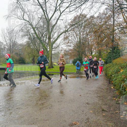 07.12.2025 - St. Pauli X-Mass-Run No. 15 Michael Burmester http://msf.ph/oto/9428114 07.12.2025 11:40:29 Laufen 480, 3981, 4306 meine-sportfotos.de