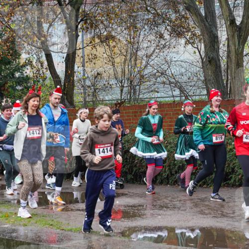 07.12.2025 - St. Pauli X-Mass-Run No. 15 Michael Burmester http://msf.ph/oto/9428117 07.12.2025 10:45:29 Laufen 1223, 1412, xxxx, 819, 4582, 667 meine-sportfotos.de