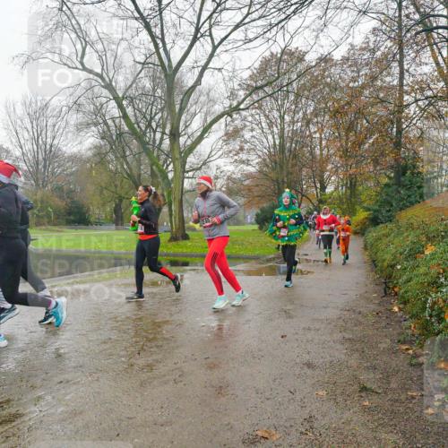 07.12.2025 - St. Pauli X-Mass-Run No. 15 Michael Burmester http://msf.ph/oto/9428122 07.12.2025 11:40:32 Laufen  meine-sportfotos.de