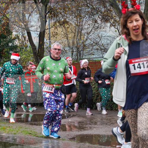 07.12.2025 - St. Pauli X-Mass-Run No. 15 Michael Burmester http://msf.ph/oto/9428128 07.12.2025 10:45:32 Laufen 1381, 3151, 1464, 1477, 1152, 138, 4471, 1641, 146, 1412, 11 meine-sportfotos.de