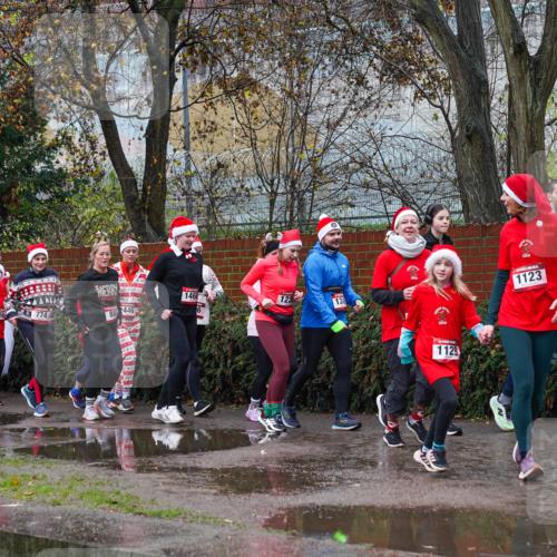 07.12.2025 - St. Pauli X-Mass-Run No. 15 Michael Burmester http://msf.ph/oto/9428155 07.12.2025 10:45:41 Laufen 81, 1233, 146, 774, 88, 446, 1228, 12, 1129, 1123, 110 meine-sportfotos.de