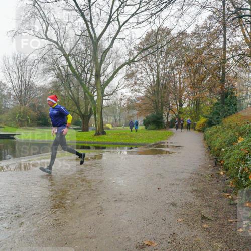 07.12.2025 - St. Pauli X-Mass-Run No. 15 Michael Burmester http://msf.ph/oto/9428156 07.12.2025 11:40:50 Laufen  meine-sportfotos.de