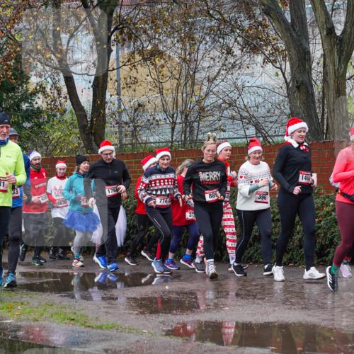07.12.2025 - St. Pauli X-Mass-Run No. 15 Michael Burmester http://msf.ph/oto/9428161 07.12.2025 10:45:43 Laufen 12, 781, 33, 458, 1830, 18, 1766, 774, 37, 889, 146, 396, 12, 12 meine-sportfotos.de