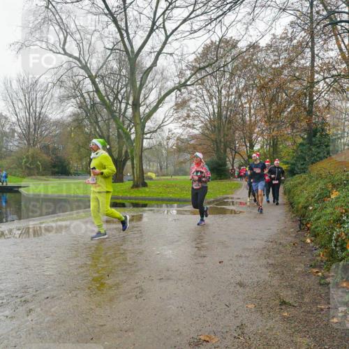 07.12.2025 - St. Pauli X-Mass-Run No. 15 Michael Burmester http://msf.ph/oto/9428166 07.12.2025 11:41:10 Laufen 59 meine-sportfotos.de