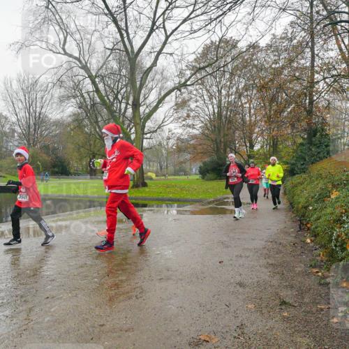 07.12.2025 - St. Pauli X-Mass-Run No. 15 Michael Burmester http://msf.ph/oto/9428186 07.12.2025 11:41:24 Laufen 3941, 826 meine-sportfotos.de