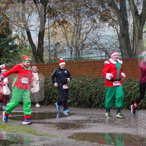 07.12.2025 - St. Pauli X-Mass-Run No. 15 Michael Burmester http://msf.ph/oto/9428188 07.12.2025 10:46:03 Laufen 2070, 150, 1186, 14, 2040, 142, 1778, 1776, 688 meine-sportfotos.de
