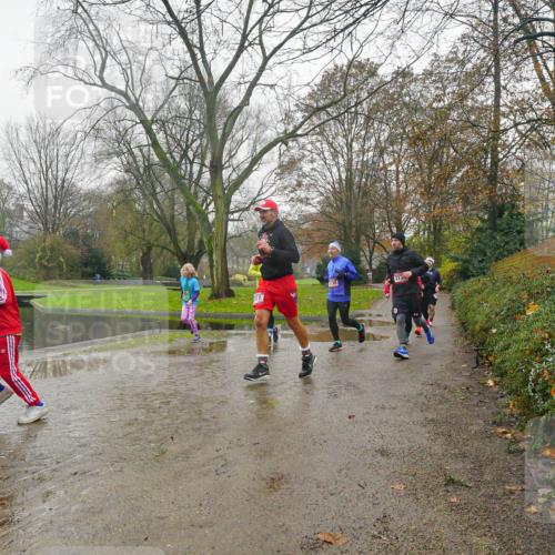 07.12.2025 - St. Pauli X-Mass-Run No. 15 Michael Burmester http://msf.ph/oto/9428216 07.12.2025 11:41:48 Laufen 11, 313 meine-sportfotos.de