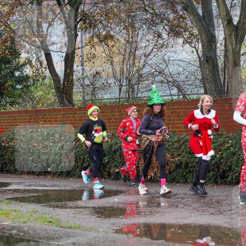07.12.2025 - St. Pauli X-Mass-Run No. 15 Michael Burmester http://msf.ph/oto/9428217 07.12.2025 10:46:39 Laufen 948 meine-sportfotos.de