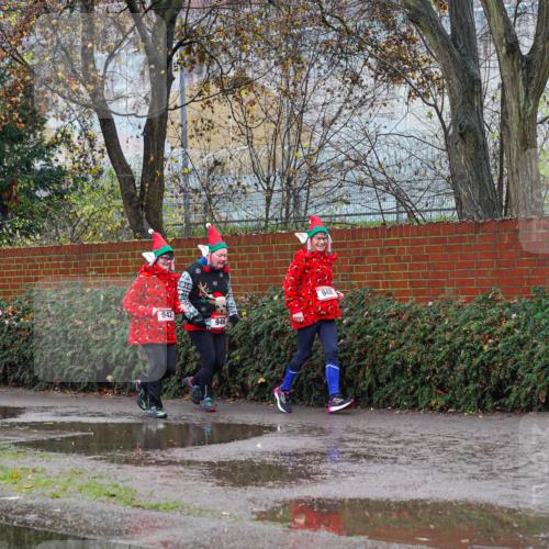 07.12.2025 - St. Pauli X-Mass-Run No. 15 Michael Burmester http://msf.ph/oto/9428218 07.12.2025 10:46:41 Laufen 48, 942, 946, 948 meine-sportfotos.de