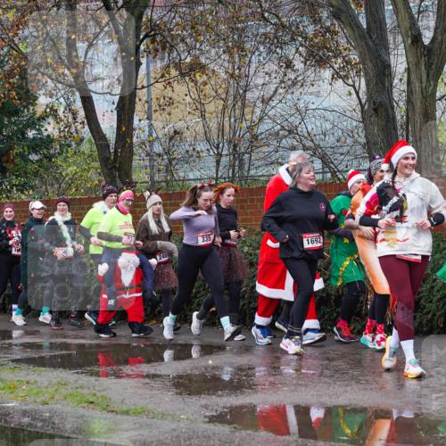 07.12.2025 - St. Pauli X-Mass-Run No. 15 Michael Burmester http://msf.ph/oto/9428239 07.12.2025 10:46:53 Laufen 4801, 619, 49, 19, 246, 335, 1692, 30 meine-sportfotos.de