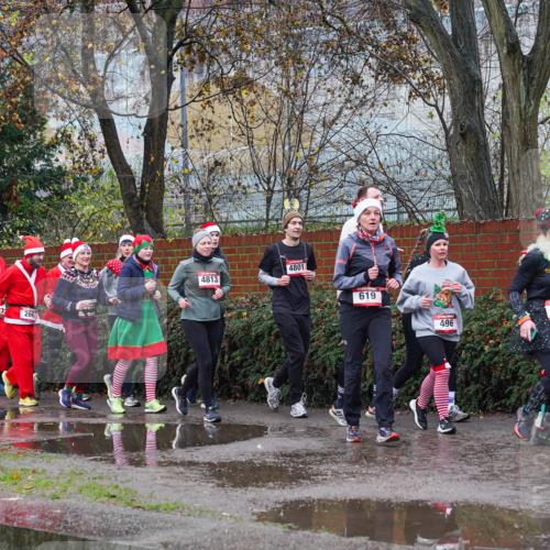 07.12.2025 - St. Pauli X-Mass-Run No. 15 Michael Burmester http://msf.ph/oto/9428248 07.12.2025 10:46:57 Laufen 51, 1974, 266, 4813, 4801, 619, 59, 496 meine-sportfotos.de