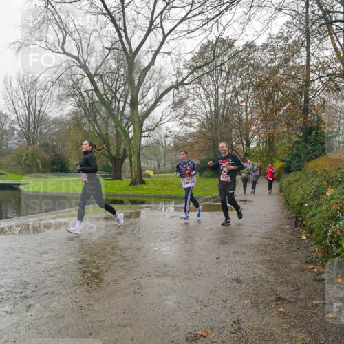 07.12.2025 - St. Pauli X-Mass-Run No. 15 Michael Burmester http://msf.ph/oto/9428251 07.12.2025 11:42:14 Laufen 3584, 3587 meine-sportfotos.de