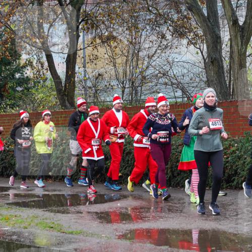 07.12.2025 - St. Pauli X-Mass-Run No. 15 Michael Burmester http://msf.ph/oto/9428256 07.12.2025 10:46:59 Laufen 437, 1974, 1870, 26, 4813, 4801 meine-sportfotos.de