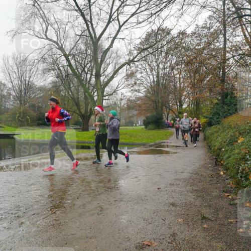 07.12.2025 - St. Pauli X-Mass-Run No. 15 Michael Burmester http://msf.ph/oto/9428257 07.12.2025 11:42:19 Laufen  meine-sportfotos.de