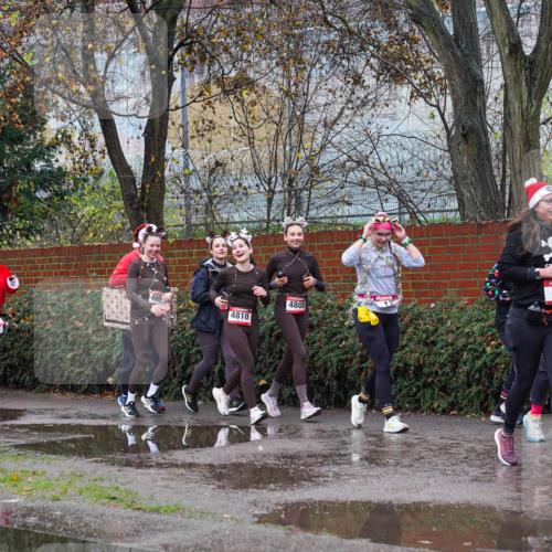 07.12.2025 - St. Pauli X-Mass-Run No. 15 Michael Burmester http://msf.ph/oto/9428269 07.12.2025 10:47:03 Laufen 451, 114, 480, 4805, 4810, 22, 437 meine-sportfotos.de