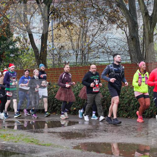 07.12.2025 - St. Pauli X-Mass-Run No. 15 Michael Burmester http://msf.ph/oto/9428280 07.12.2025 10:47:08 Laufen 1141 meine-sportfotos.de