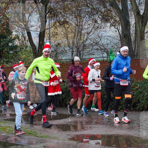 07.12.2025 - St. Pauli X-Mass-Run No. 15 Michael Burmester http://msf.ph/oto/9428296 07.12.2025 10:47:14 Laufen 1805, 1066, 1610, 1519, 1064, 1609, 836 meine-sportfotos.de