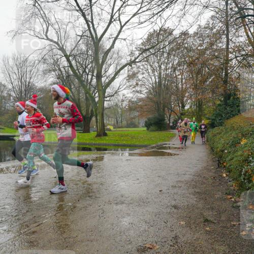 07.12.2025 - St. Pauli X-Mass-Run No. 15 Michael Burmester http://msf.ph/oto/9428300 07.12.2025 11:42:43 Laufen  meine-sportfotos.de