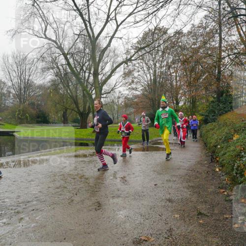 07.12.2025 - St. Pauli X-Mass-Run No. 15 Michael Burmester http://msf.ph/oto/9428306 07.12.2025 11:42:48 Laufen 4365 meine-sportfotos.de
