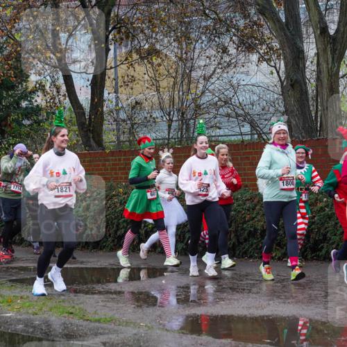 07.12.2025 - St. Pauli X-Mass-Run No. 15 Michael Burmester http://msf.ph/oto/9428308 07.12.2025 10:47:19 Laufen 388, 1802, 1714, 1821, 681, 325, 1800 meine-sportfotos.de