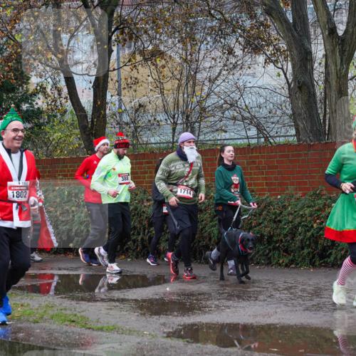 07.12.2025 - St. Pauli X-Mass-Run No. 15 Michael Burmester http://msf.ph/oto/9428317 07.12.2025 10:47:21 Laufen 1767, 1802, 1802, 388, 1714, 681, 1821 meine-sportfotos.de